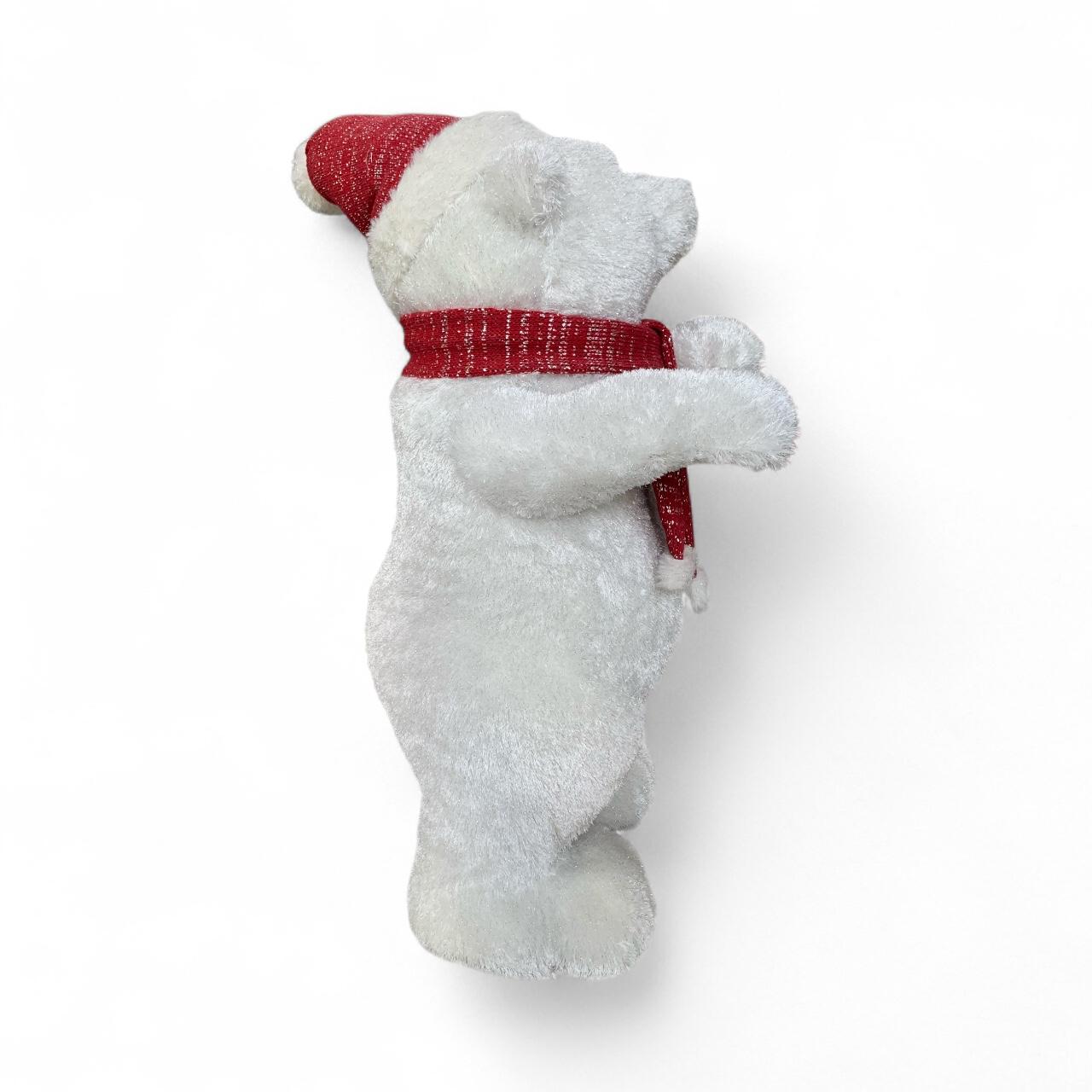 oso polar bufanda roja