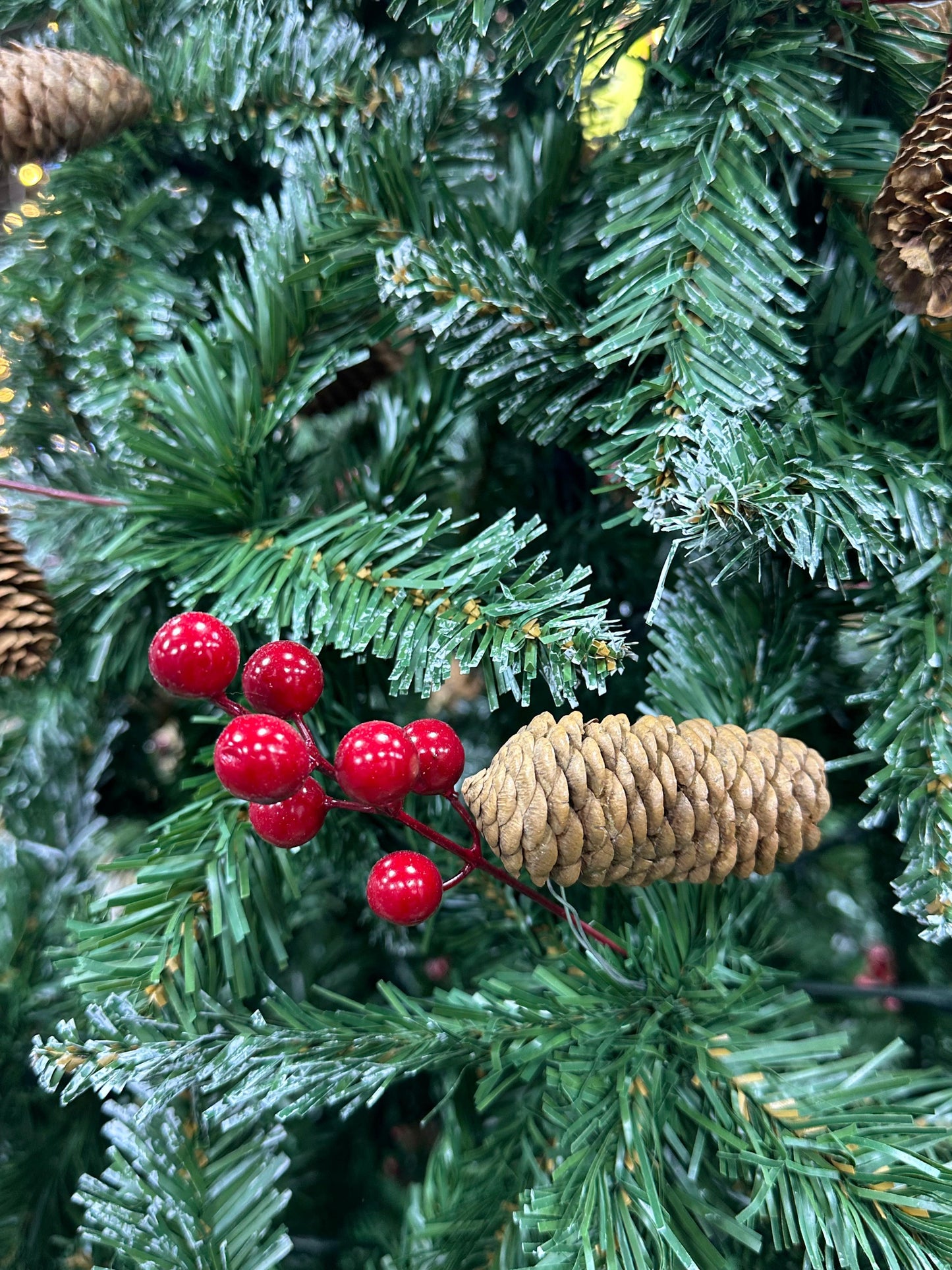 arbol navideño con adornos